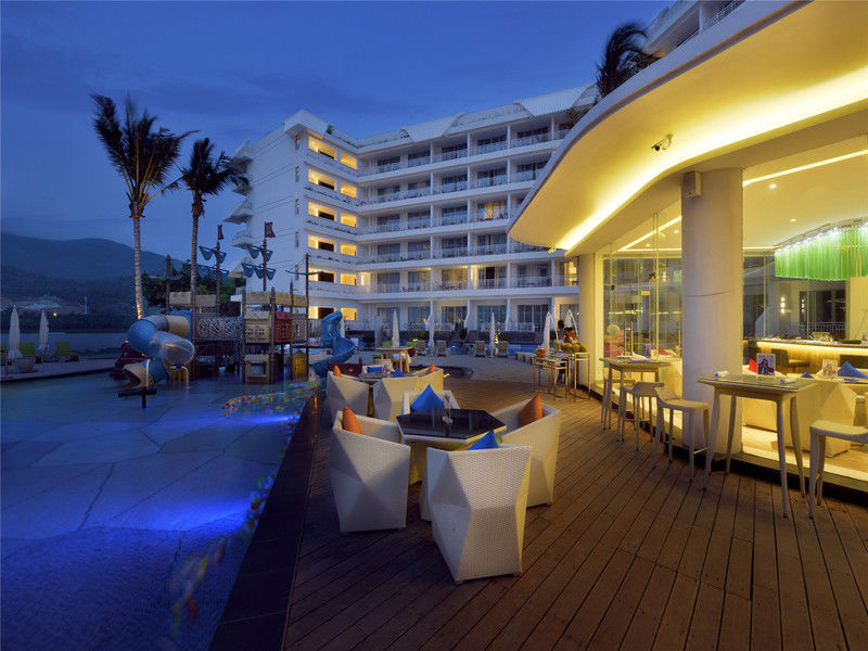 Palace Resort Yalong Bay Sanya Luoyushangcun Екстериор снимка